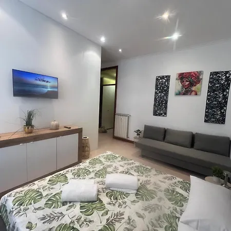 Circo Massimo Aparthotel 4*